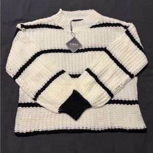 Zaful Women's Cream and Black Striped Crew Neck Sweater